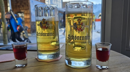 10 dingen die alleen op wintersport normaal zijn.